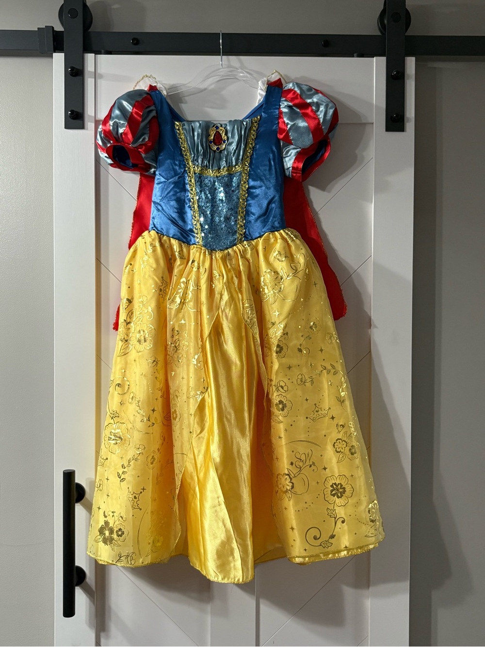 Like New Disney Store Snow White Girls 7/8